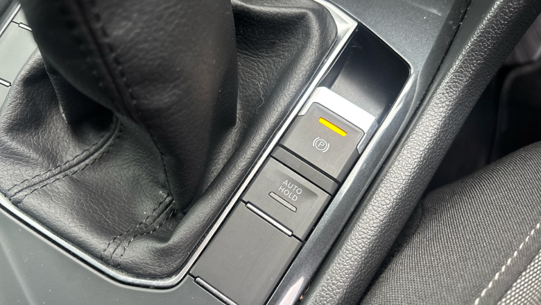 Volkswagen Tiguan 1.5 TSI 150 Life 5dr Petrol Estate